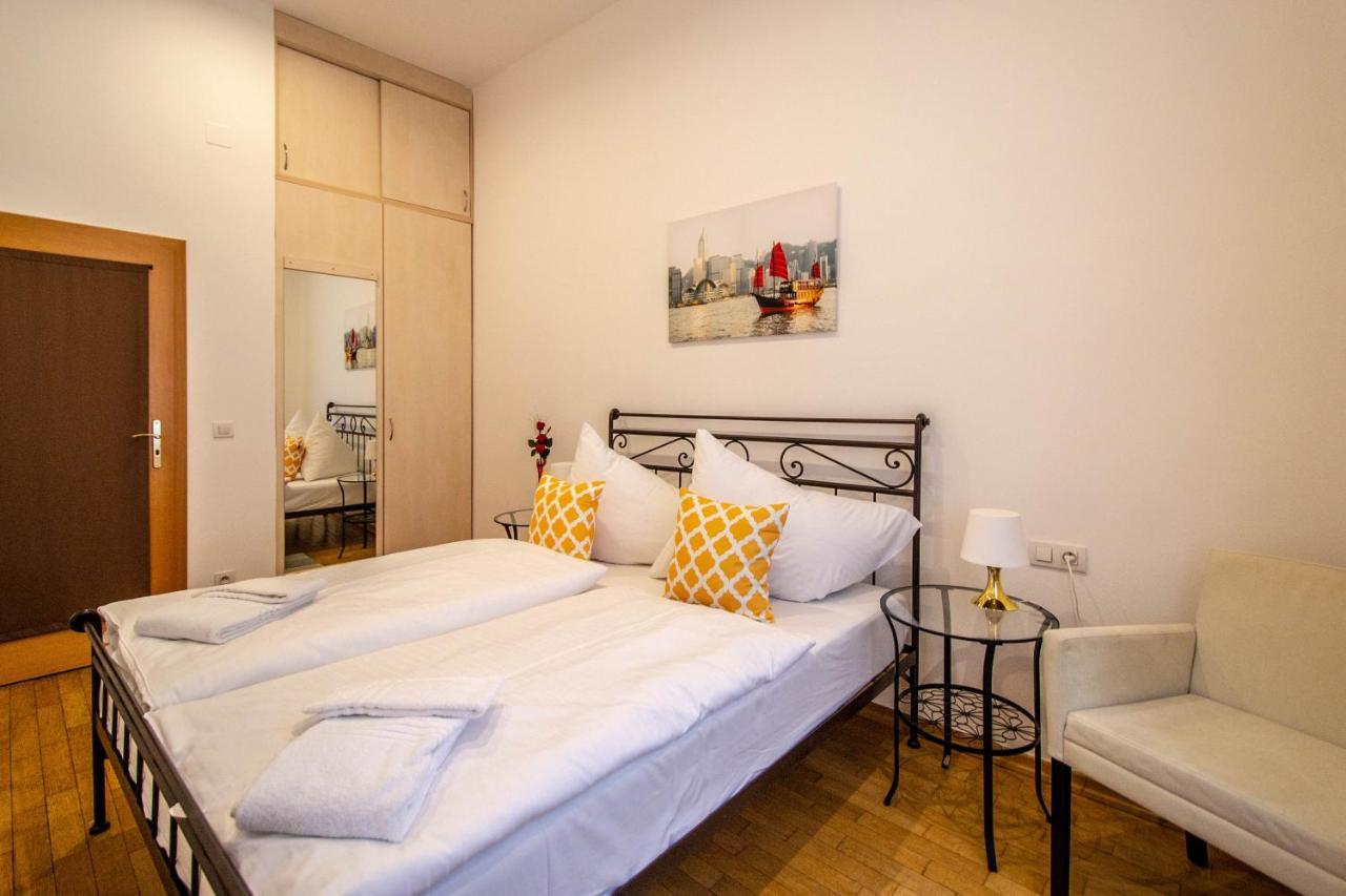Vojtesska Apartment By Ruterra Praha Eksteriør bilde