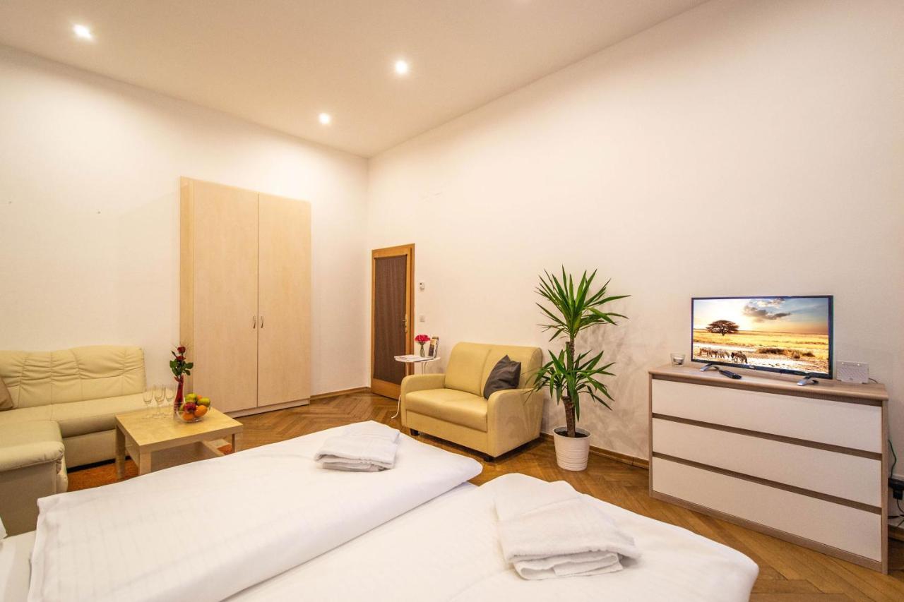 Vojtesska Apartment By Ruterra Praha Eksteriør bilde